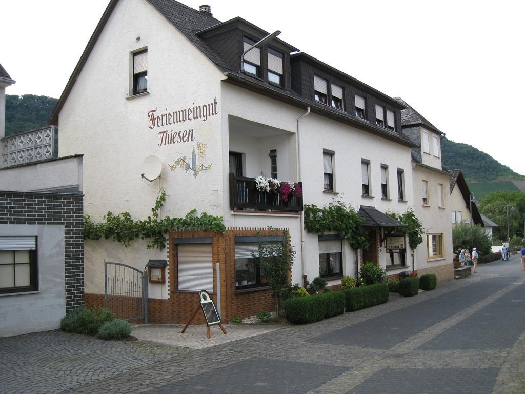 Ferienweingut Arnold Thiesen Apartment Bruttig-Fankel Exterior foto